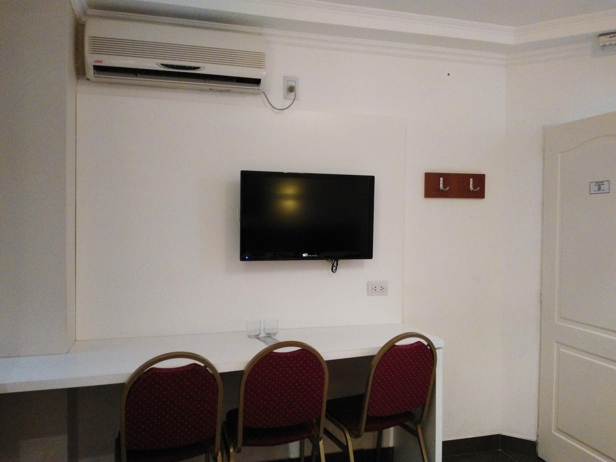 Hotel A&B Internacional Buenos Aires Extérieur photo