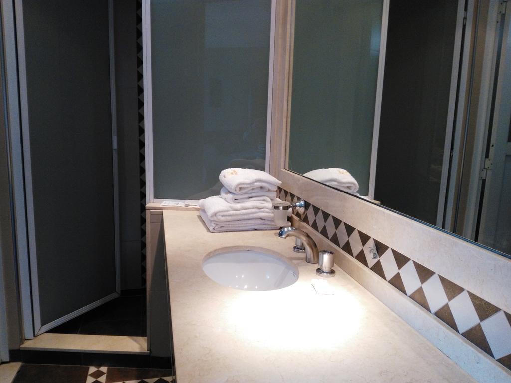Hotel A&B Internacional Buenos Aires Extérieur photo